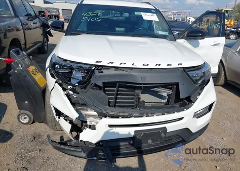 2021 Ford Explorer St z USA, uszkodzony, nr VIN 1FM5K8GCXMGA38701